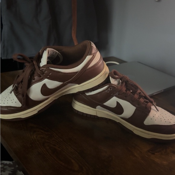 Womens Brown Nike Dunk Low Shoes - Picture 1 of 1